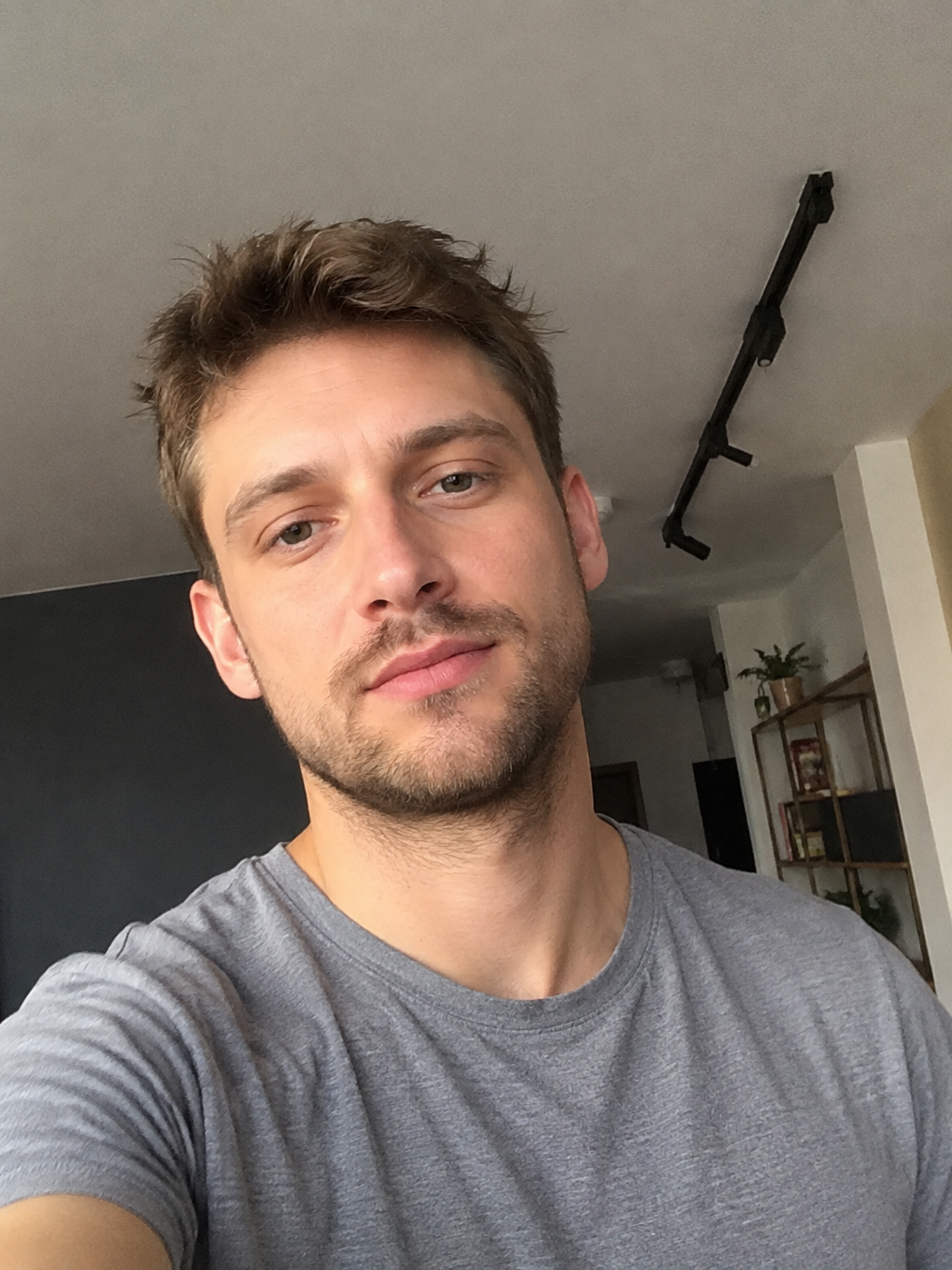 Роман — Product Marketing Manager, полностью удалённая работа